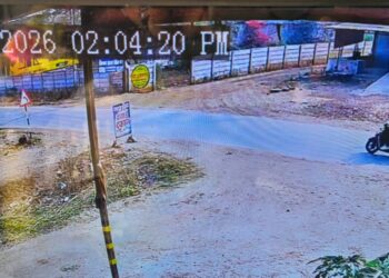 भाजपा नेता के पैट्रोल पंप से दिनदहाड़े 2 लाख 50 से भरा बैग पार, शक की सुई स्कूटी सवार पर, सीसीटीवी कैमरे हुई पहचान