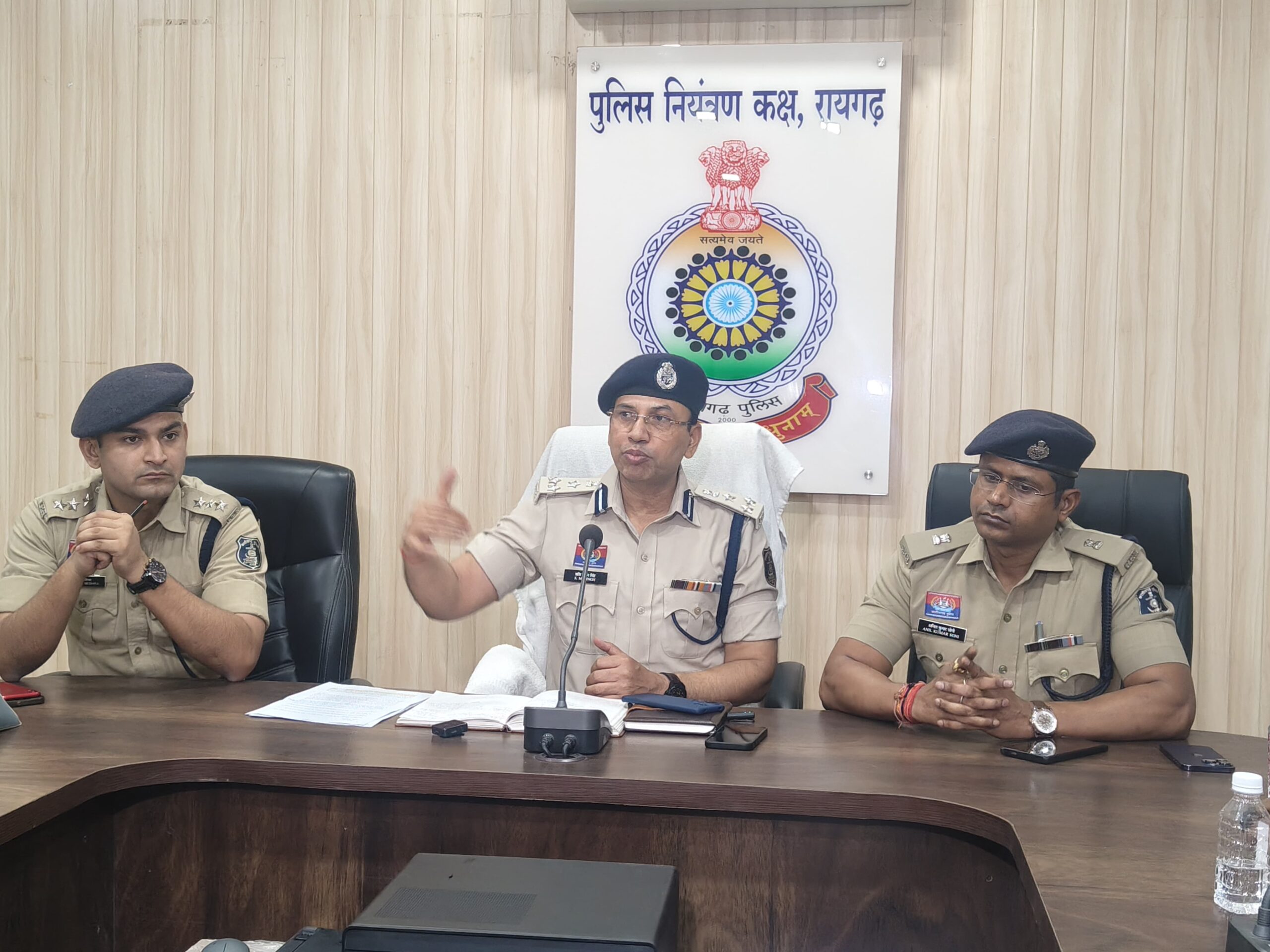 डिजीटल ठगी मामले में पुलिस की बड़ी कार्यवाही, एक महिला सहित पांच गिरफ्तार